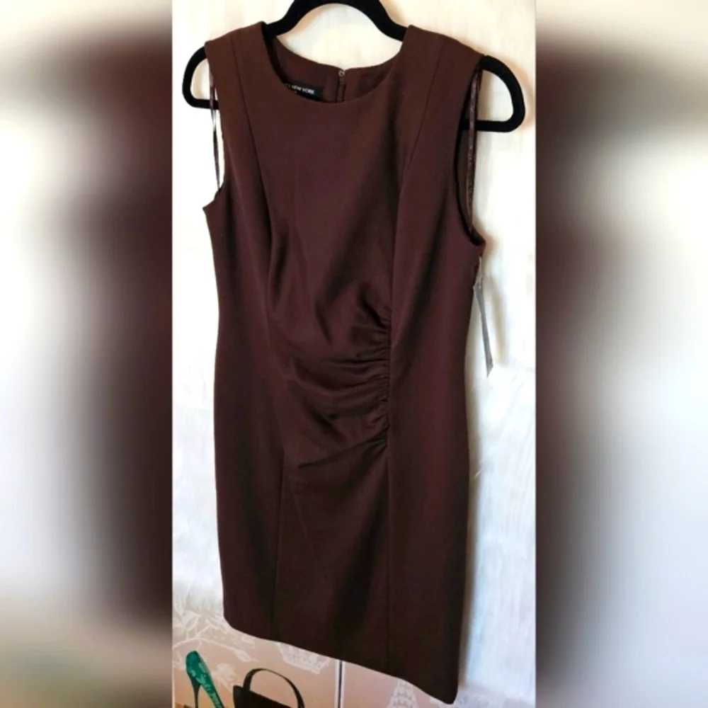 Jones New York Teak Ruched Stretch Sleeveless Dress - Picture 2 of 8